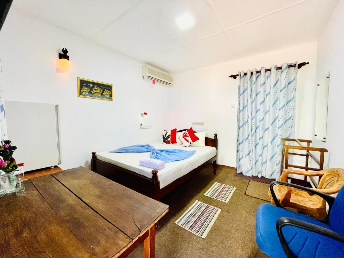 Nethusali Guest House Hikkaduwa Luaran gambar